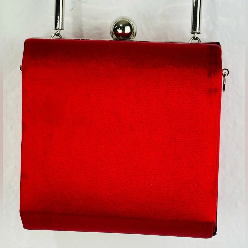 Source Unknown Red Rhinestone Embellished Evening Clutch with Silver Handle - Picture 3 of 8